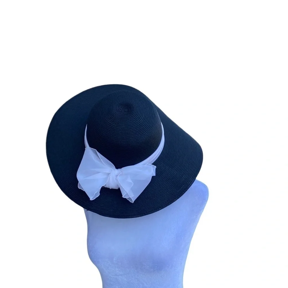 Arlin white bow